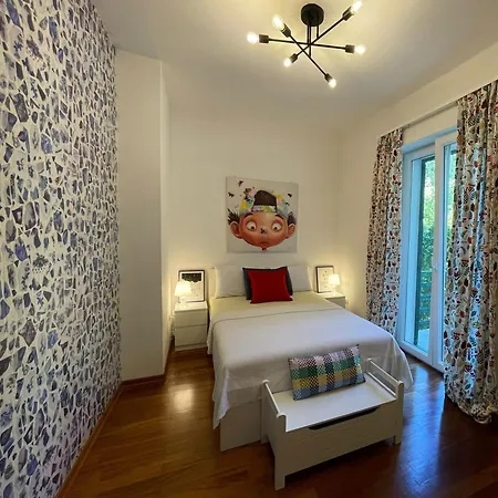 Paun Apartman *